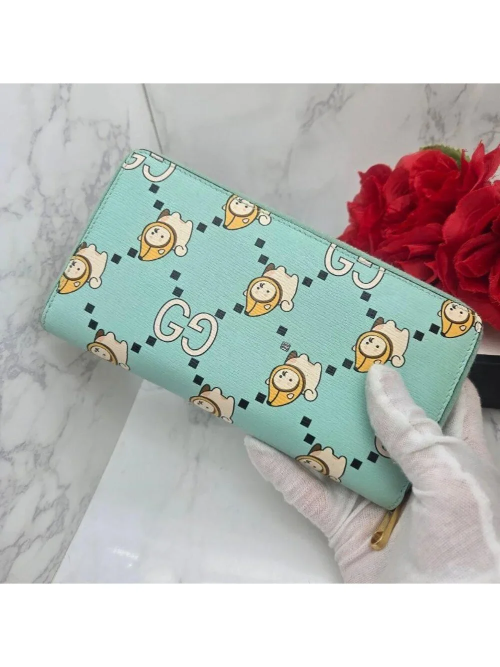 Gucci Wallet Animal Print Angela